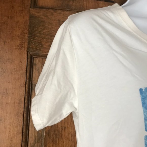 30A Dumpster Diver White V-Neck BEACH HAPPY Tee Made from Plastic Bottles Medium - Picture 6 of 12